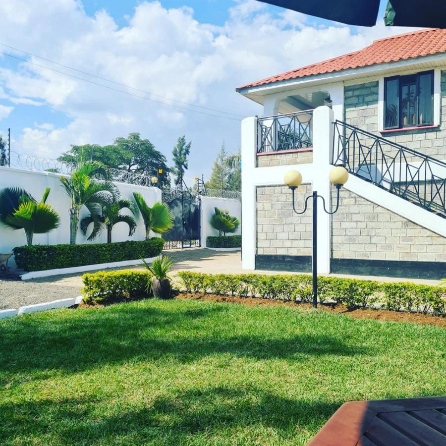 Sofitel 3 Bedrooms Own Compound Mamboleo 키수무 외부 사진