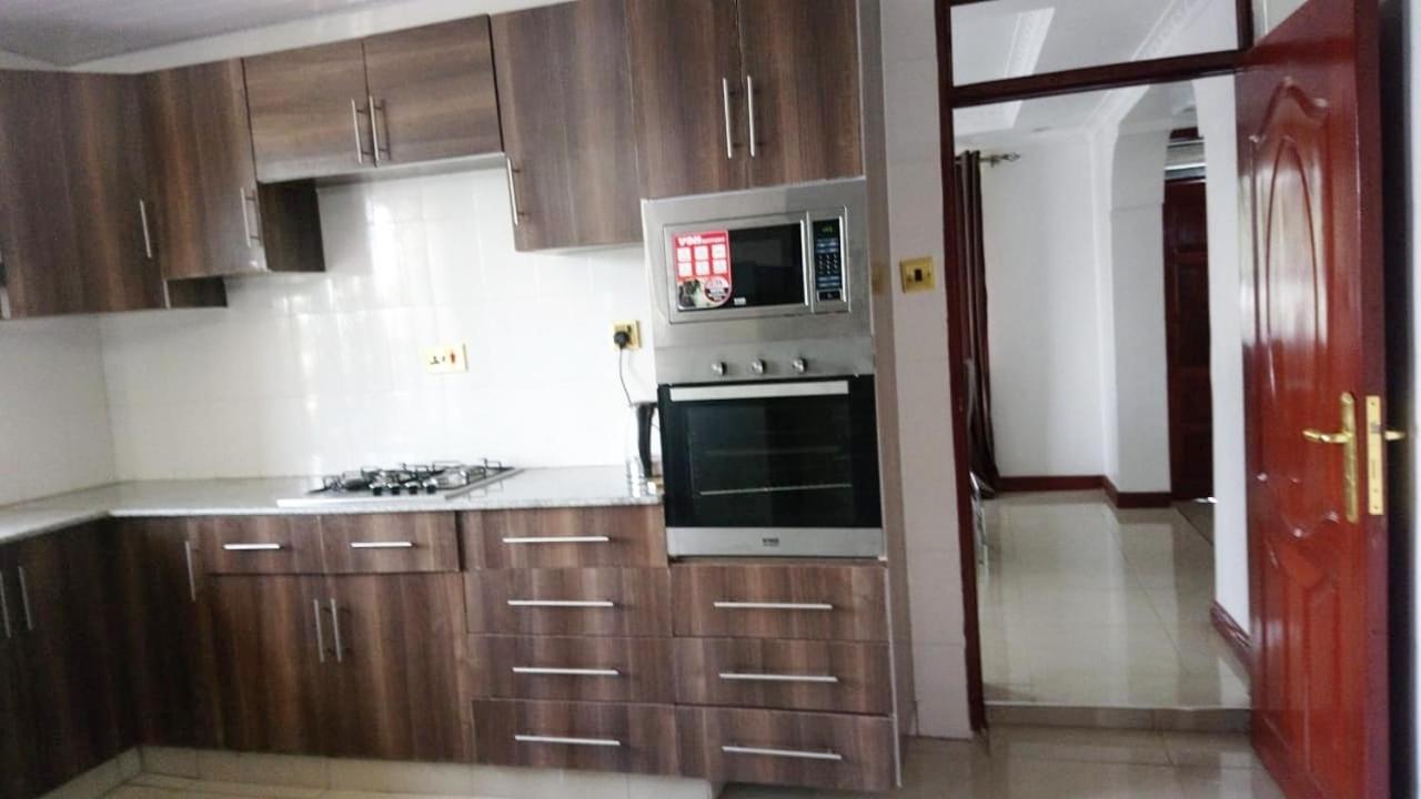 Sofitel 3 Bedrooms Own Compound Mamboleo 키수무 외부 사진